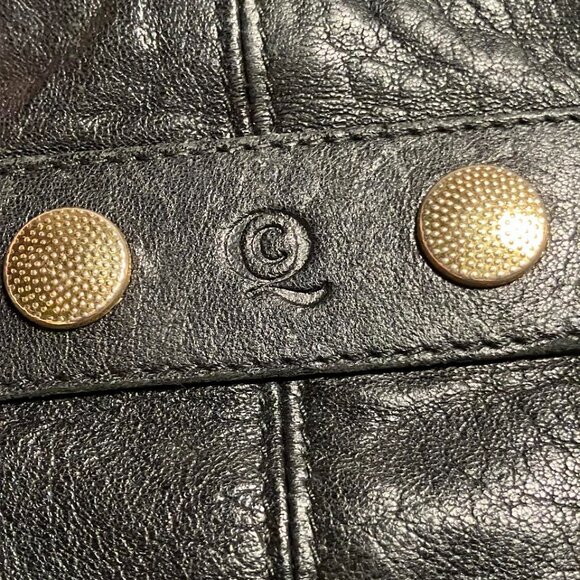 Alexander McQueen Manta Clutch - Picture 5 of 7